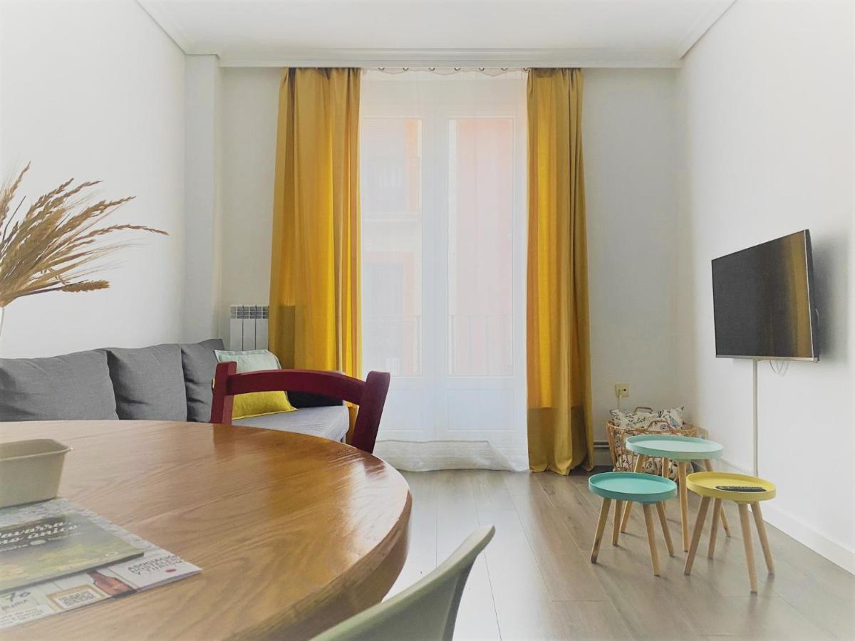 Apartamento Ayla Camino De Santiago 팜플로나 외부 사진